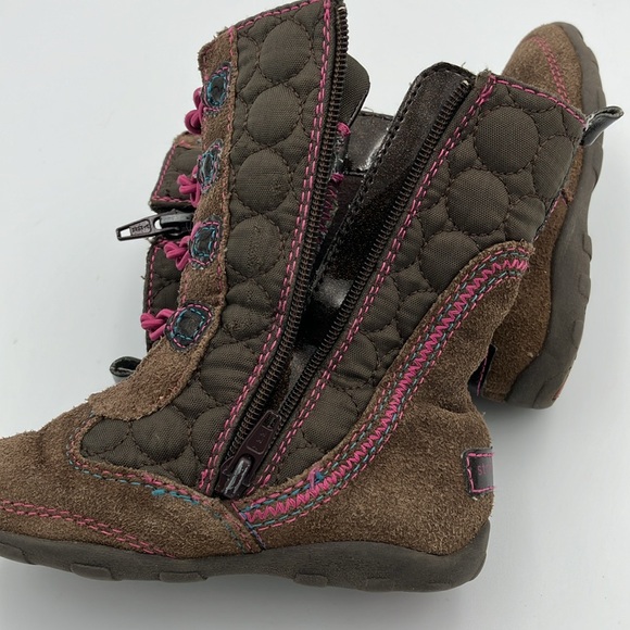 Stride Rite Tamara Boots - Picture 6 of 7